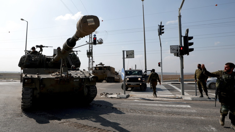 Израелската армия е "пред портите на Газа"
