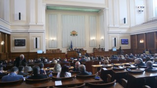 Парламентът върна старите прагове за преференции