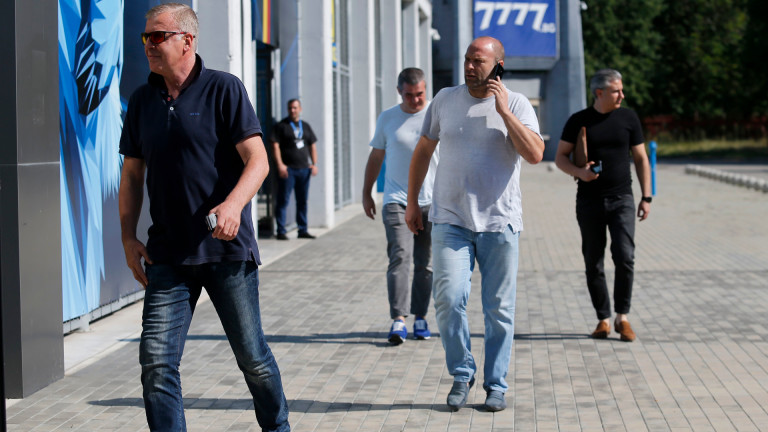 Пари в Левски няма, "сините" се надяват на отсрочка от УЕФА