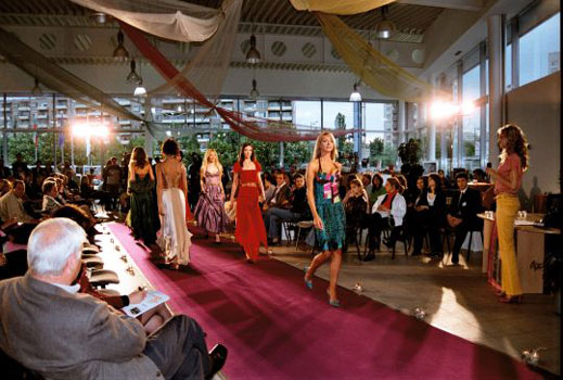 Четвъртото изложение за облекло и текстил отваря врати