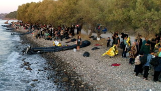 Гърция взима мерки срещу наплива на мигранти
