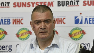 Селекционерът на националните ни отбори по плуване Кристиян Минковски заяви