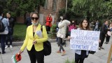 Родители протестират заради останали без детска градина деца в София 