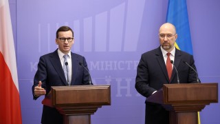 Украйна, Великобритания и Полша се обединяват срещу заплахата от Русия