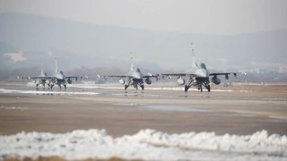 Големите военни учения на Корейския полуостров са отменени за неопределено