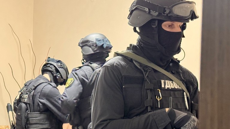 Изображение 742120