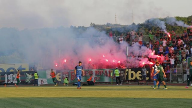 Пълен стадион на Ботев (Враца) - ЦСКА