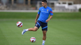 Управляващият директор на италианския Сасуоло Джовани Карневали съобщи че в