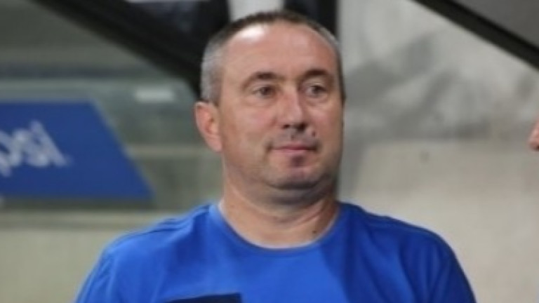 Станимир Стоилов извежда Левски за първа тренировка?