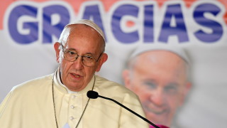 Папа Франциск помоли Господ да помогне за намирането на справедливо