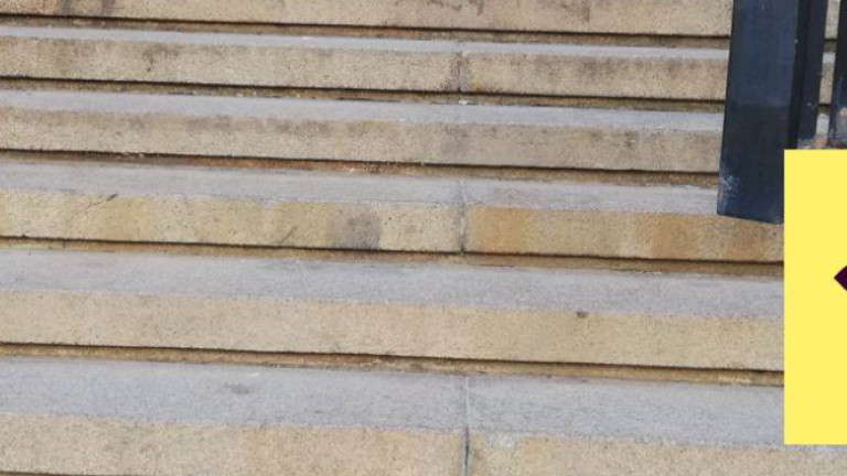 Предизвикват кандидат-кметовете да отидат на работа в инвалидна количка