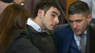 Луиджи Манджоне изправен пред смъртно наказание по федерални обвинения