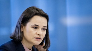 Лидерката на беларуската опозиция Светлана Тихановска обяви че е поискала