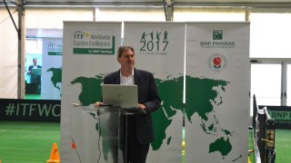 Президентът на Международната тенис федерация Дейвид Хагърти говори за развитието