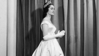 COVID 19 отне живота на толкова много хора по света Хора