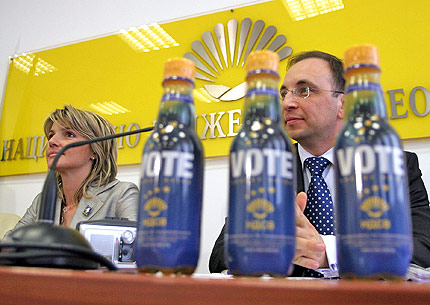 Евроизборите - лов на избиратели с енергийни напитки и чалга 