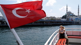 Турският министър на търговията Рухсар Пекджан заяви че Анкара ще