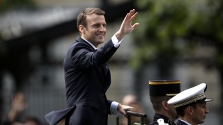 Започнаха официалните разговори между президента Румен Радев и френския държавен