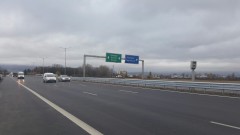 Камион катастрофира на Северната тангента в София