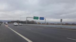 Тежкотоварен камион е катастрофирал на Северната скоростна тангента в София