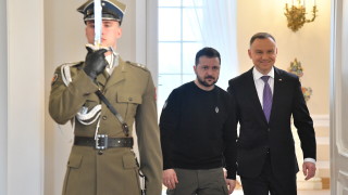 Президентът на Украйна Володимир Зеленски е обещал на Полша западни