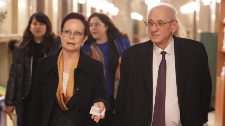 Силви Кирилов за медсестрите: Уникални жени, не трябва да се спекулира с труда им