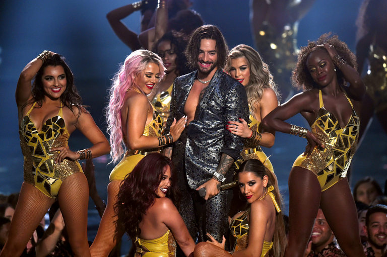 Малума показа шлагера си