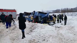 Автобус е катастрофирал южно от Москва при което са загинали