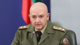 Le Temps: Български генерал е герой от войната срещу коронавируса; Сачева предлага удвояване на неплатения отпуск, зачитан за стаж