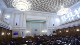 Депутатите гледат бюджетите на ДОО и НЗОК на извънредно заседание