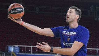 Барселона официално представи испанската легенда Пау Гасол 40 годишният ветеран се