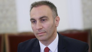 Арестуваха бившият вицепремиер на РСМ Артан Груби съобщава БТВ позовавайки