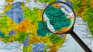 Саудитска Арабия все още обмисля поканата да стане член на