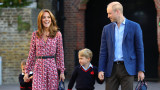 Принц Уилям, Кейт Мидълтън, децата им и умеенето, което всички в кралския двор имат 