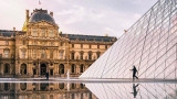 Франция задържа деветима за измама с билети за Лувъра 