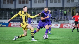 Ботев Пд е на червено със 100 000 евро от