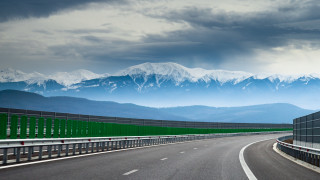 ЕИБ финансира с €500 млн. стратегическата румънска автомагистрала „Сибиу–Питещ“