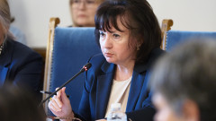 Работа до два дни от вкъщи за държавните служители е добра възможност, каза Тянкова