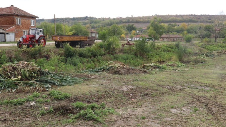 Удължават с 24 часа евакуацията на русенското село Николово