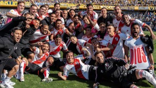 Ривър Плейт надигра Бока Хуниорс в юбилейното дерби №260