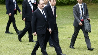 Тъжните „петли” на посещение при Франсоа Оланд