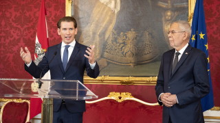 Президентът на Австрия връчи мандат на дясноцентристкия лидер Себастиан Курц
