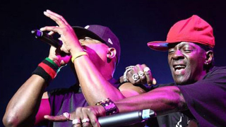 Public Enemy - класически хип-хоп в София