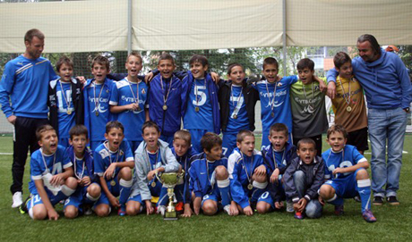Левски организира турнир за деца на "Раковски" 