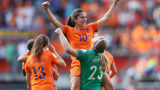Дамите на Холандия изкачиха европейския футболен връх