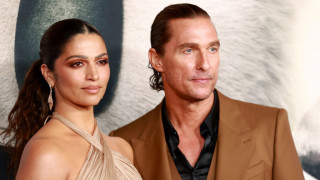 Матю Маконъхи и съпругата му Камила Алвес са заедно от