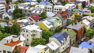 Най-горещият жилищен пазар в Европа предизвиква повишение на лихвите