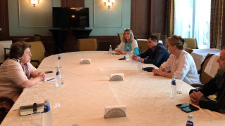 Татяна Дончева: Министърът на туризма трябва да е визионер и експерт, когото браншът припознава