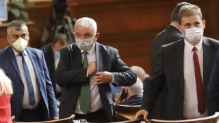 Депутатите разрешиха експериментално лечение за болни без алтернатива Това стана