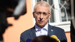 Николай Денков: Борисов е на втора линия, отпред е "голямото момче"